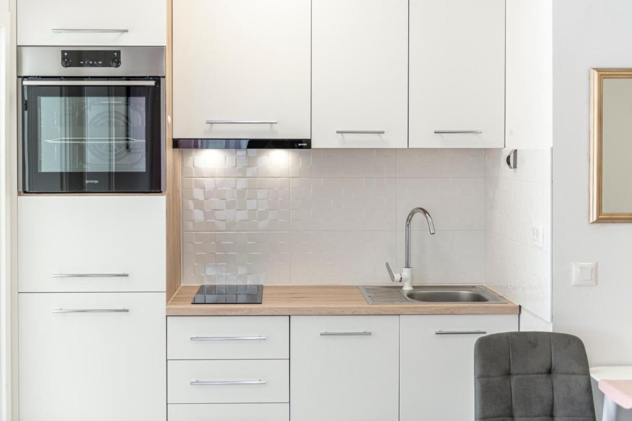 Apartments Kiki Млини Екстериор снимка