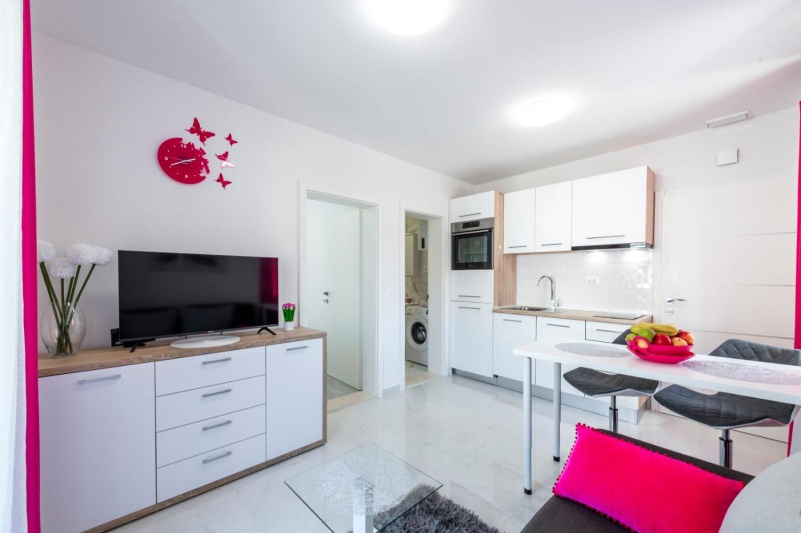 Apartments Kiki Млини Екстериор снимка